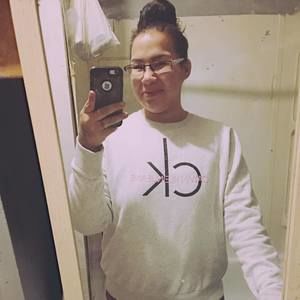 Meet your Posher, Larissaa